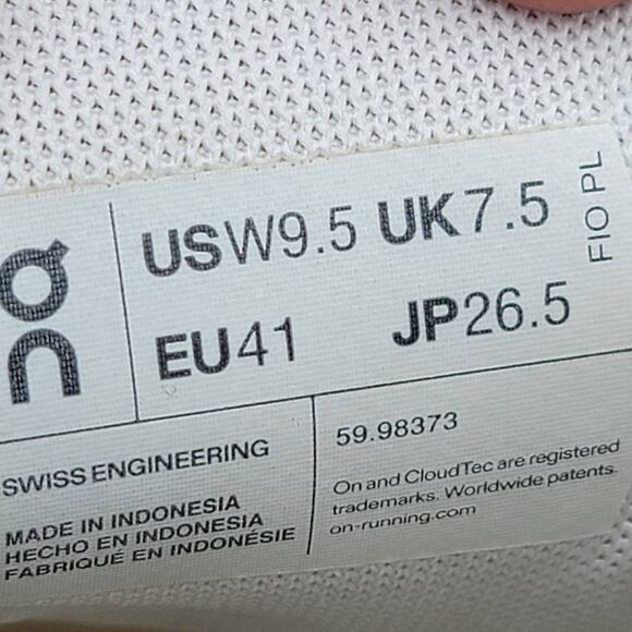 On Cloud 5 - Women's running shoes - Size 9.5 - Picture 11 of 11